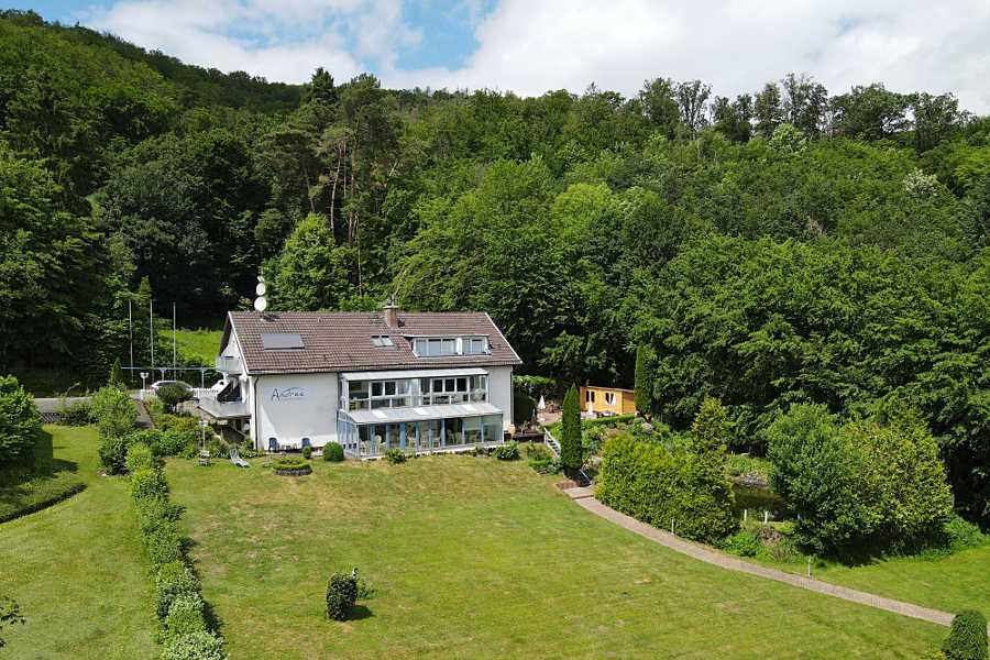 Gartenanlage des Landhotel Edersee